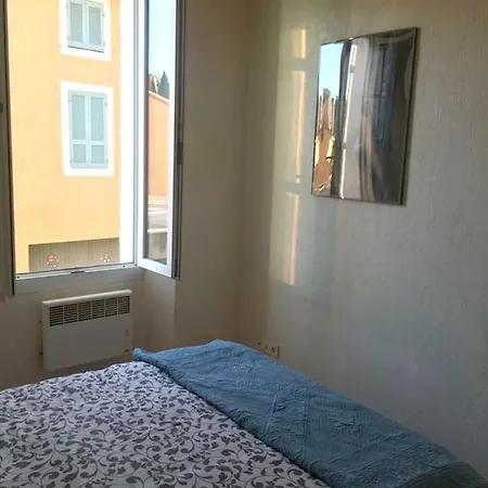 Studio Rue Gabriel Peri * Борм-ле-Мимоза